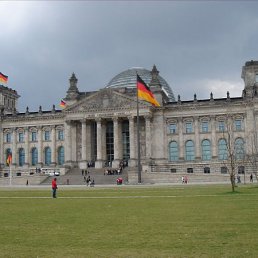 Лулу, Санкт-Петербург