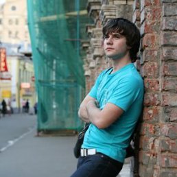 Алишер, Москва