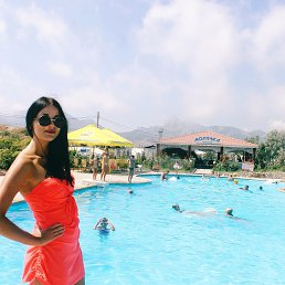 Катя, Курган