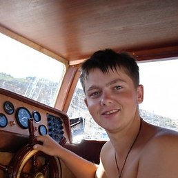 Тритон, Москва